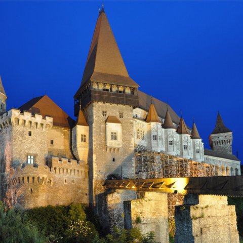 corvinilor castle 