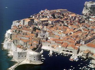 dubrovnik harbourside 