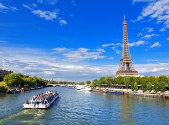 ride the bateau mouche, paris 