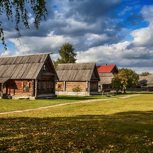 wooden house from bars in suzdal